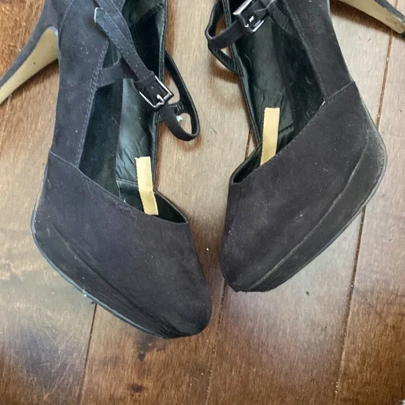 Call It Spring Heels - Picture 6 of 9